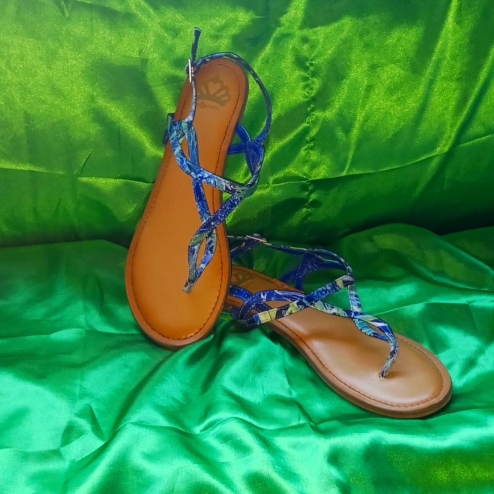 Fergalicious by Fergie Size 8 1/2